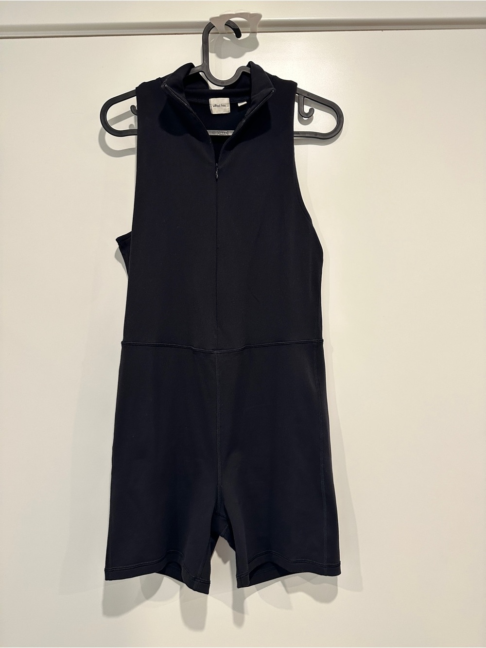 Aritzia Wilfred Free Medium Moonrise Zip Up Romper